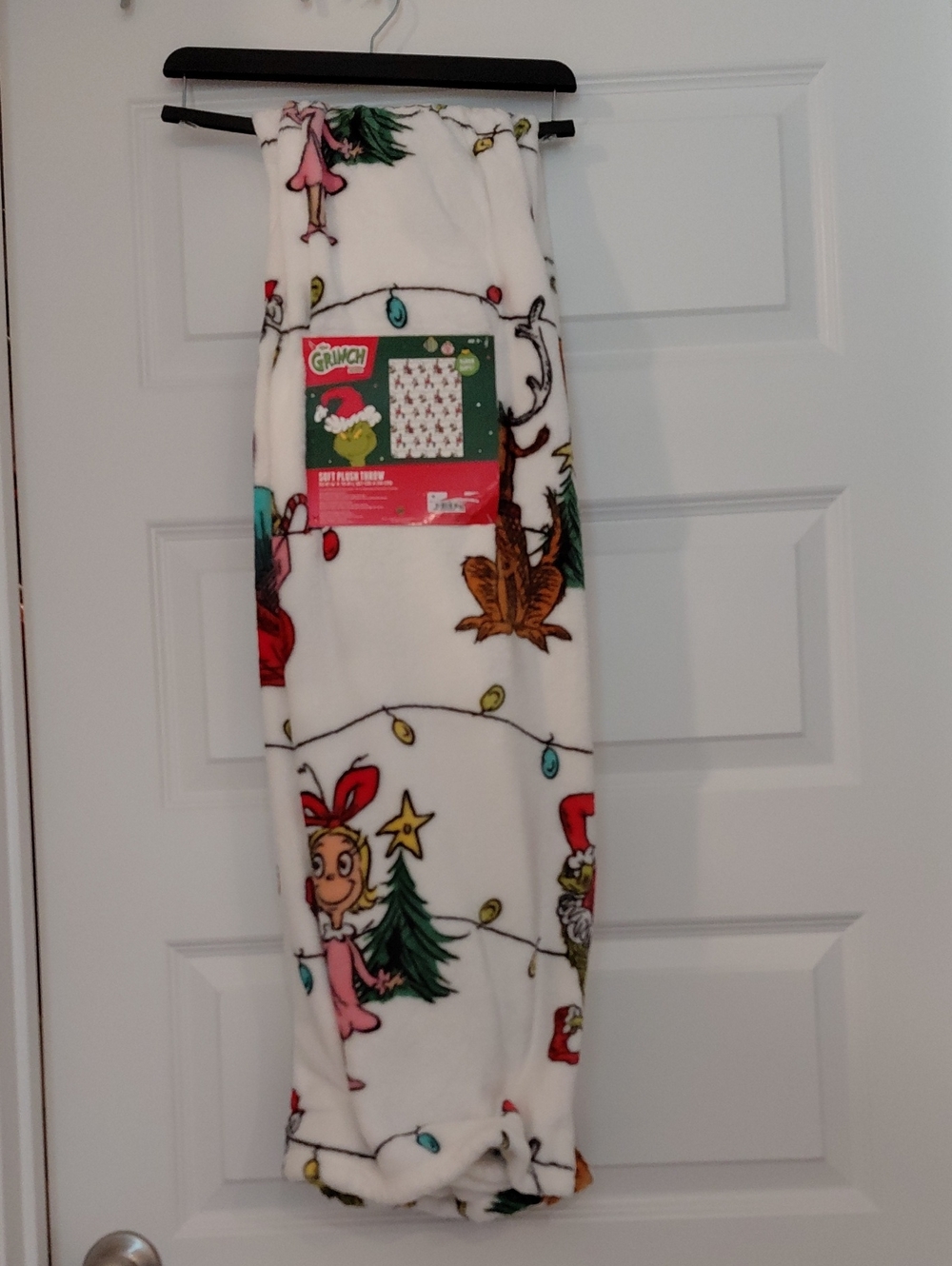 The Grinch White Plush Throw Blanket - Festive Holiday Design